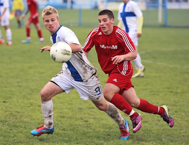 Ne tik naudinga, bet ir įdomu: futbolo platybėse