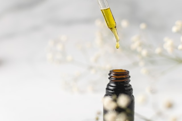CBD atsiliepimai: kaip atskirti, kuris atsiliepimas tikras, kuris ne?