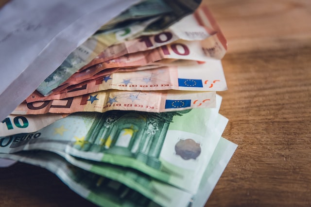 Skolos išieškojimo kaina ir kiti svarbūs niuansai
