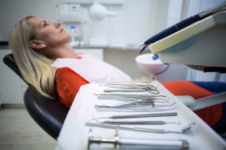 5 mitai apie ortodontinį gydymą, kuriais vis dar tiki daugelis